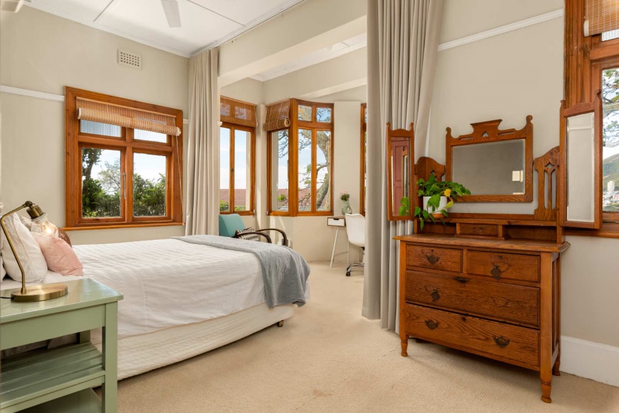 To Let 4 Bedroom Property for Rent in Gardens Western Cape